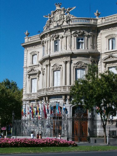 madrid embajada